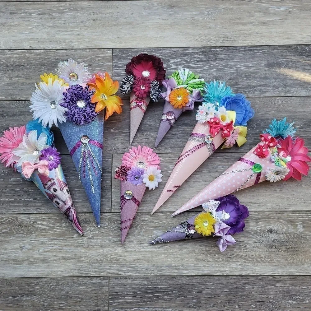 Gift: Small purple hair clip bouquet korker clip bows